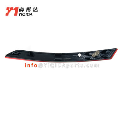 ভালো দাম 8WD945106B কার লাইট অটো LED লাইট রিফ্লেক্টর প্যানেল বার লাইট অডি A4L জন্য অনলাইন